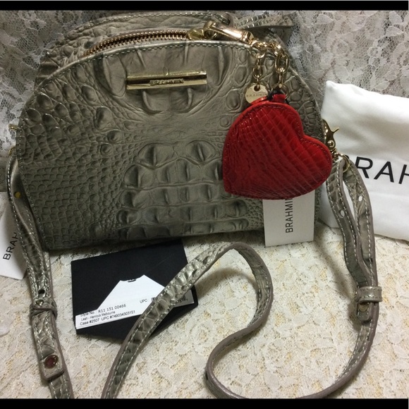 $FIRM$ NWT 2 PCs. BRAHMIN HEMLOCK LEAH LEATHER CROSSBODY BAG & CARNATION HEART - Picture 1 of 6